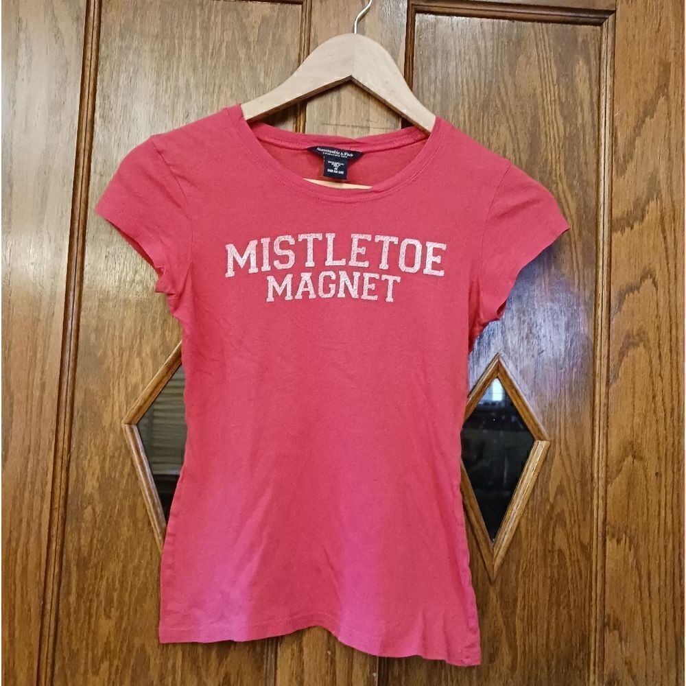 ABERCROMBIE VINTAGE RARE Cotton Shrunken Baby Tee Mistletoe Magnet